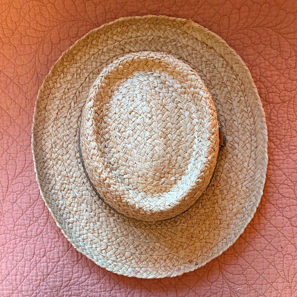 Stylish Dorfman Genuine Raffia Pacific Tan Straw Golf Hat with Green Band - Picture 3 of 12